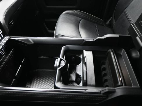 Used 2023 RAM 2500 Limited image 30