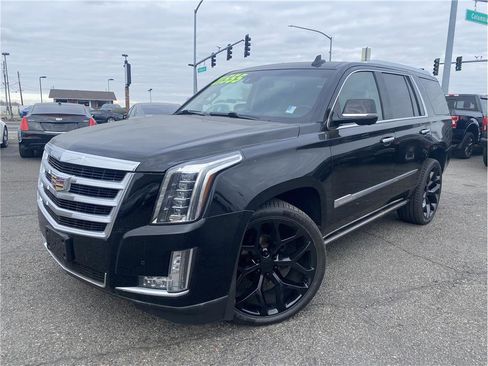 Used 2016 Cadillac Escalade Premium image 1