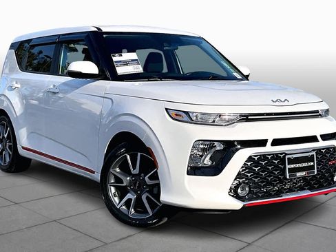 Used 2022 Kia Soul GT-Line image 2