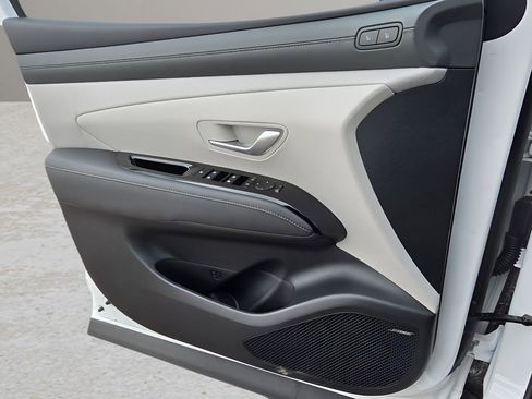 New 2026 Hyundai Tucson Limited image 17