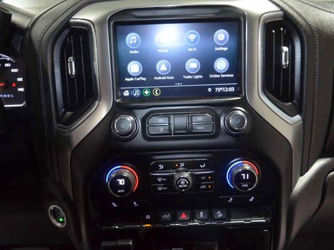 Used 2021 Chevrolet Silverado 1500 LT image 28