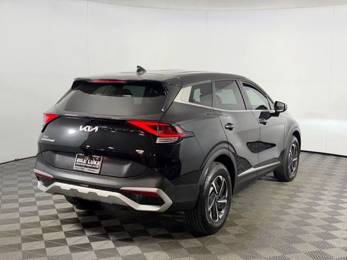 Used 2023 Kia Sportage LX image 6