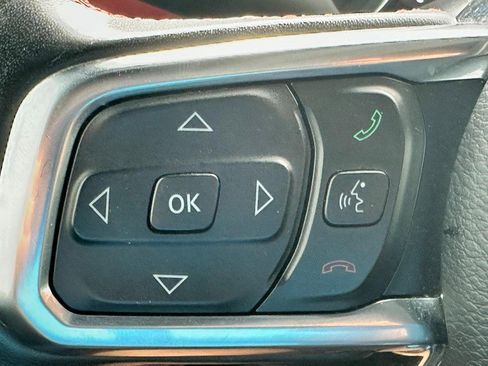 Used 2020 Jeep Wrangler Unlimited Rubicon AWD/4WD image 18