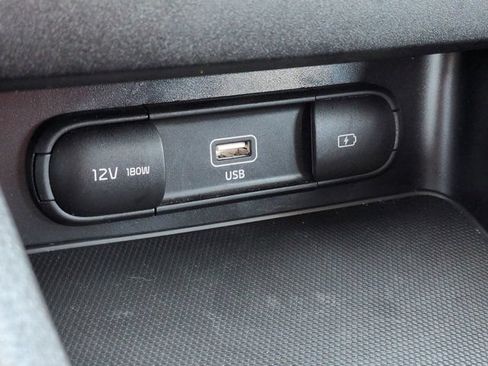 Used 2024 Kia Forte LXS FWD image 19