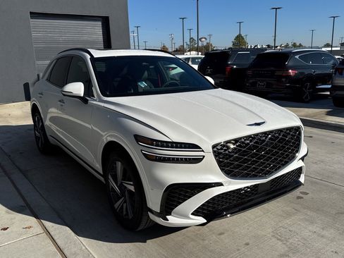 New 2026 Genesis GV70 3.5T Sport Advanced AWD/4WD image 11