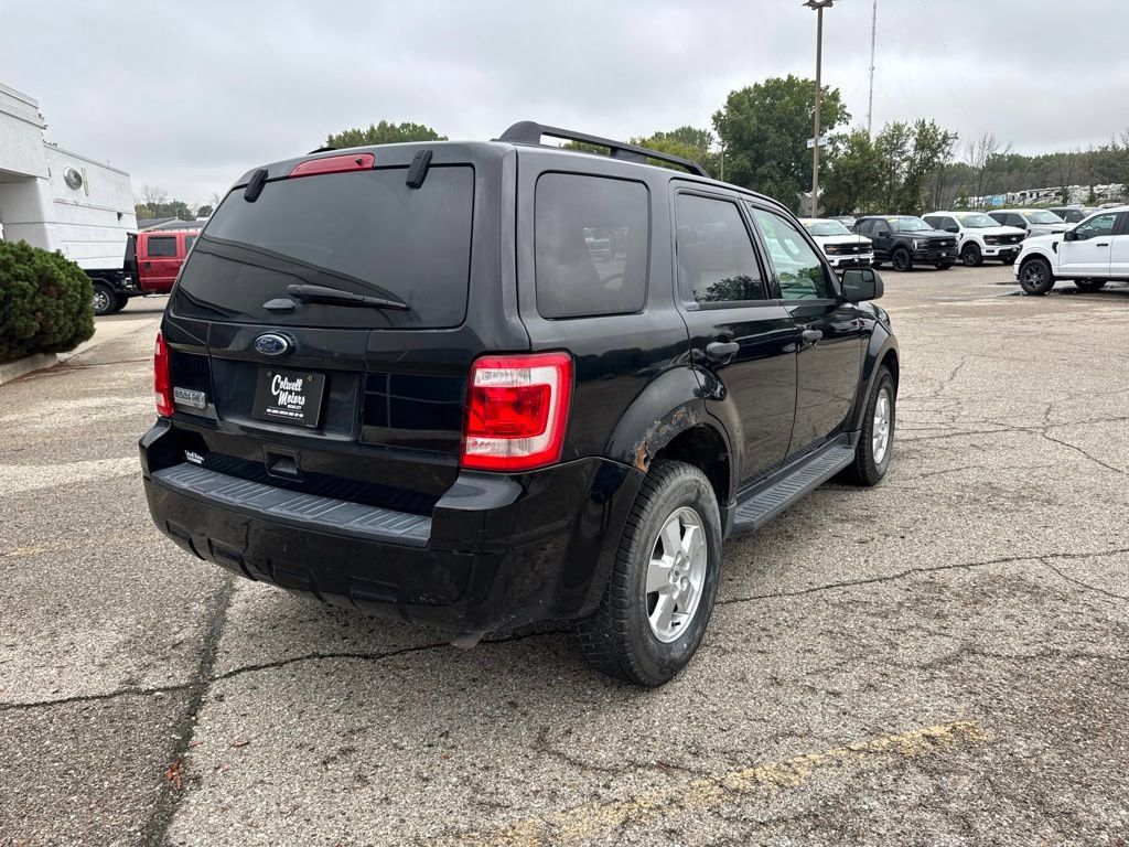 Used 2012 Ford Escape XLT FWD image 3
