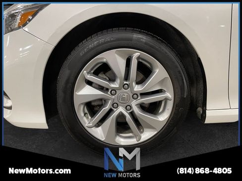 Used 2020 Honda Accord LX image 14