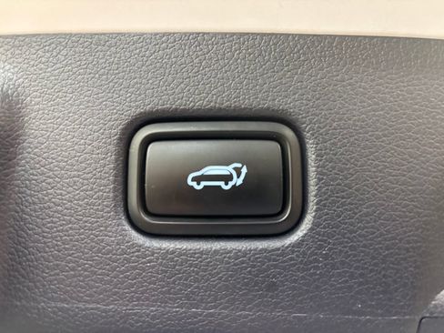 Used 2021 Hyundai Palisade SEL w/ Premium Package FWD image 33