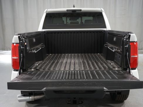 New 2026 Toyota Tacoma Limited AWD/4WD image 40