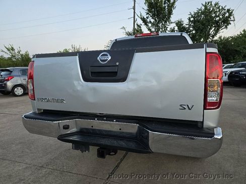 Used 2012 Nissan Frontier SV RWD image 13