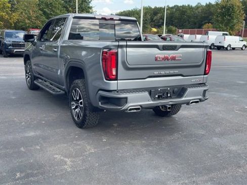 Certified 2020 GMC Sierra 1500 AT4 w/ AT4 Premium Package image 6