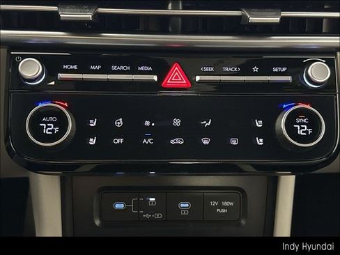 Certified 2026 Hyundai Tucson Limited AWD/4WD image 27