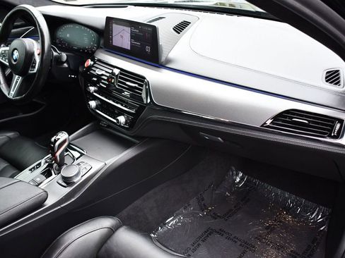 Used 2020 BMW M5 w/ Executive Package image 47