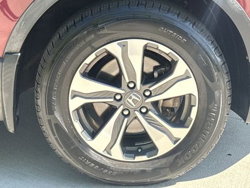 Used 2019 Honda CR-V LX image 10