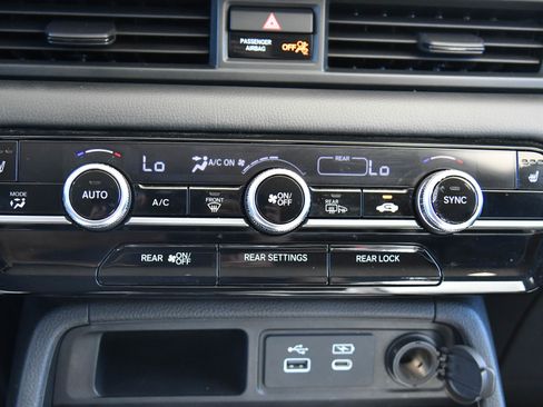 Used 2024 Honda Pilot EX-L image 26