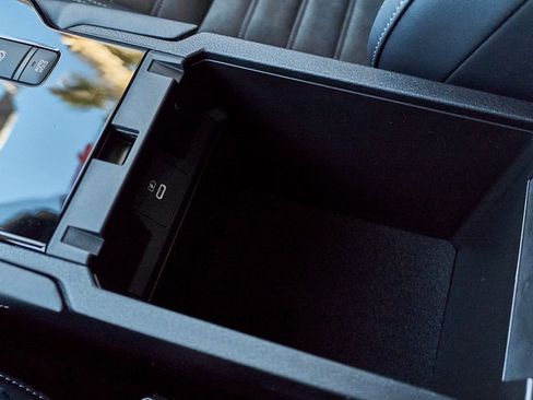New 2026 Mitsubishi Outlander SE FWD image 58
