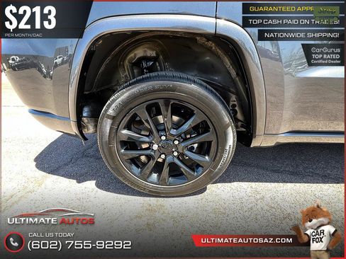 Used 2021 Jeep Grand Cherokee Laredo X AWD/4WD image 21