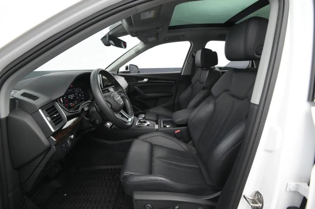 Used 2018 Audi Q5 Prestige w/ Prestige Package AWD/4WD image 38