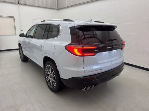 New 2026 GMC Acadia Denali Ultimate w/ LPO, All-Weather Package AWD/4WD image 4