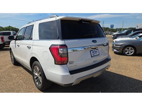 Used 2018 Ford Expedition Limited RWD image 3