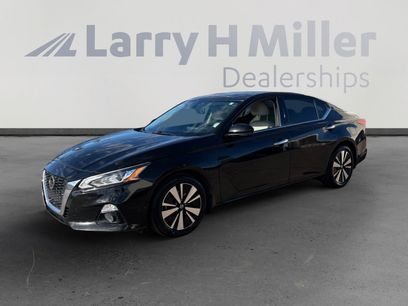 Used 2019 Nissan Altima 2.5 SV