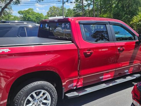 Used 2020 Chevrolet Silverado 1500 RST w/ All-Star Edition AWD/4WD image 2