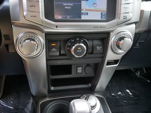 Used 2016 Toyota 4Runner SR5 Premium AWD/4WD image 20