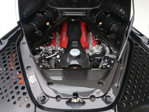 Certified 2021 Ferrari SF90 Stradale image 27