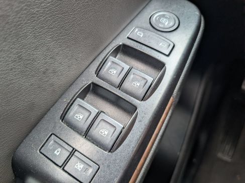 Used 2020 Chevrolet Tahoe LS w/ Max Trailering Package AWD/4WD image 25
