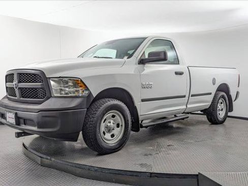 Used 2016 RAM 1500 Tradesman RWD image 2