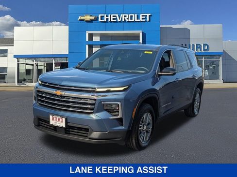 New 2026 Chevrolet Traverse LT w/ Driver Confidence Package image 8