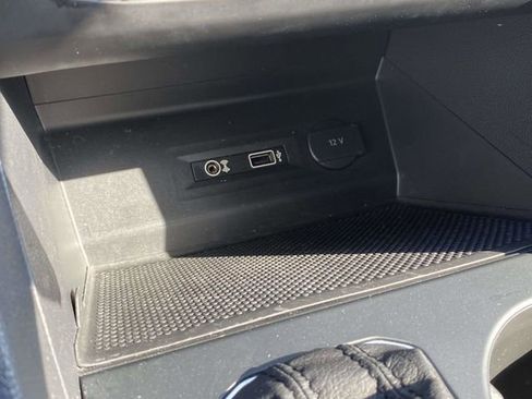 Used 2018 Volkswagen Atlas SE FWD image 31