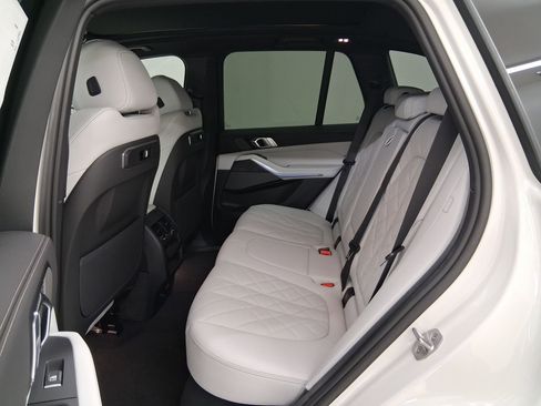 New 2026 BMW X5 xDrive50e AWD/4WD image 14