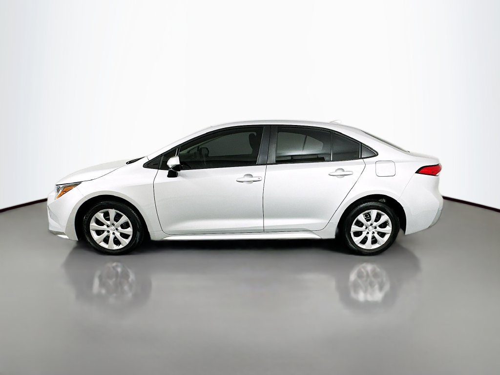 Used 2024 Toyota Corolla LE FWD image 8
