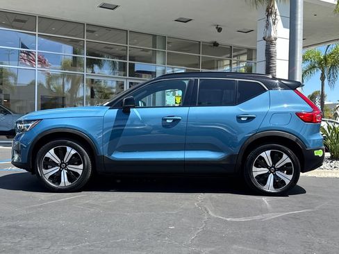 Certified 2023 Volvo XC40 Recharge Plus w/ Protection Package Premier AWD/4WD image 2