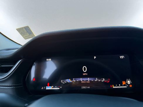 Used 2023 Jeep Grand Cherokee Limited image 9