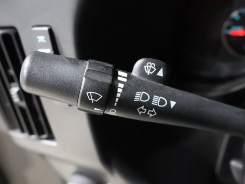 Used 2023 Chevrolet Express 3500 LS image 22