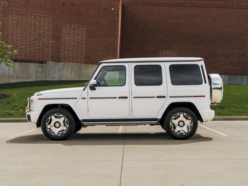 Used 2025 Mercedes-Benz G 550 image 6