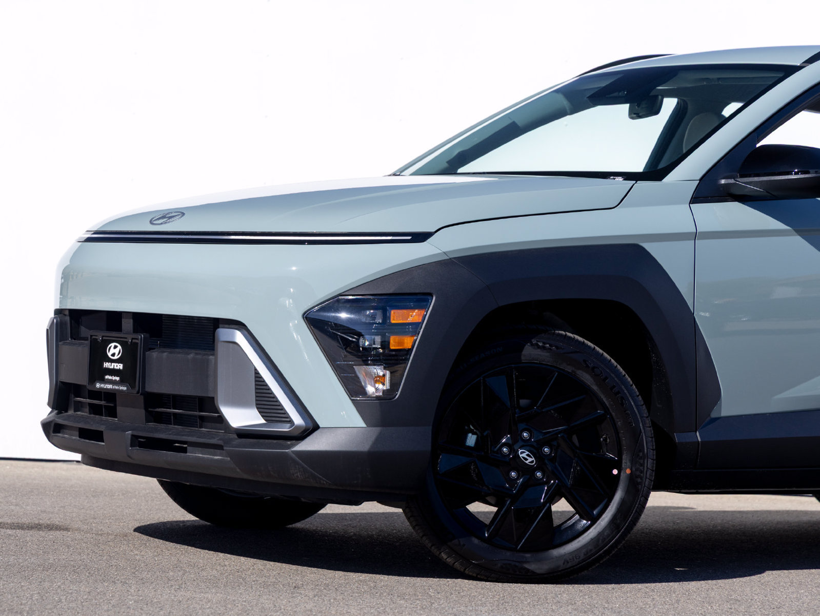 New 2027 Hyundai Kona SEL Sport FWD image 2