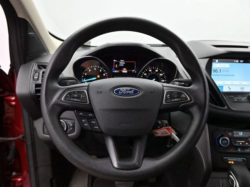 Used 2018 Ford Escape SE w/ SE Sync 3 Package FWD image 15