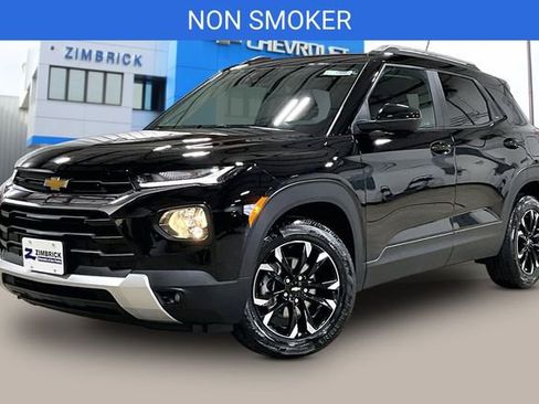 Certified 2023 Chevrolet TrailBlazer LT image 3