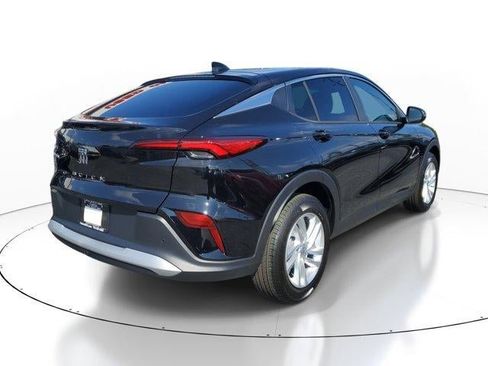 New 2026 Buick Envista Preferred w/ Convenience I Package FWD image 3