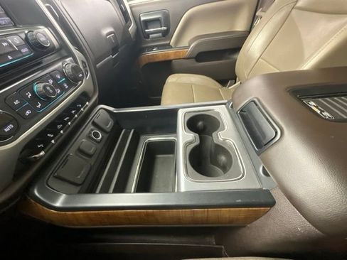 Used 2018 GMC Sierra 1500 SLT AWD/4WD image 14