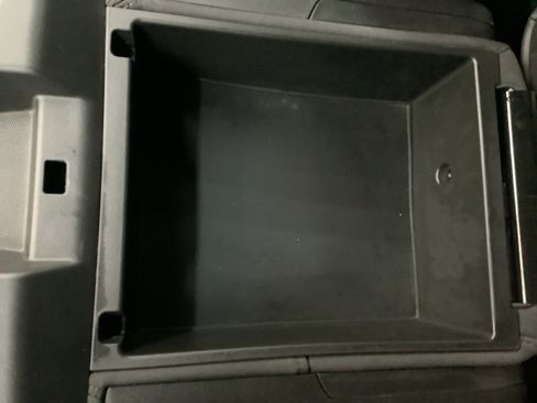 Used 2022 Chevrolet Silverado 1500 LT image 24