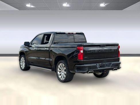 Used 2022 Chevrolet Silverado 1500 High Country w/ LPO, Dark Essentials Package AWD/4WD image 3