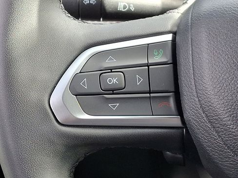 Certified 2023 Jeep Compass Limited image 20