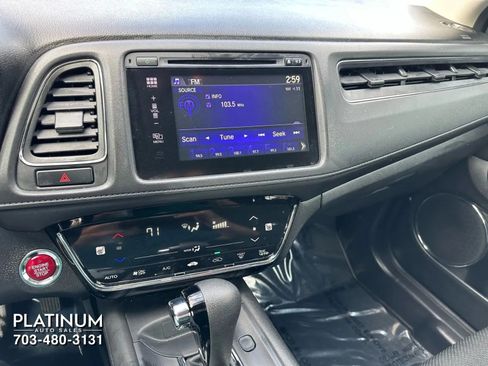 Used 2016 Honda HR-V EX image 9