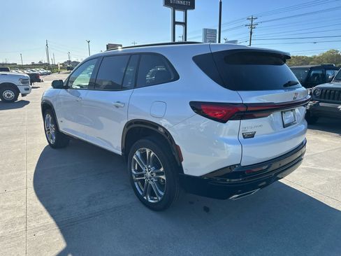 New 2025 Buick Enclave Sport Touring w/ Super Cruise Package image 7