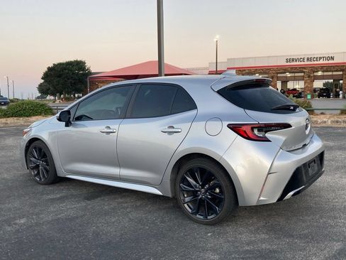 Used 2024 Toyota Corolla XSE FWD image 7