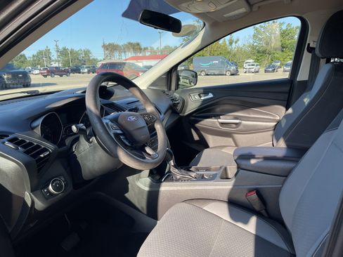 Used 2017 Ford Escape SE AWD/4WD image 11